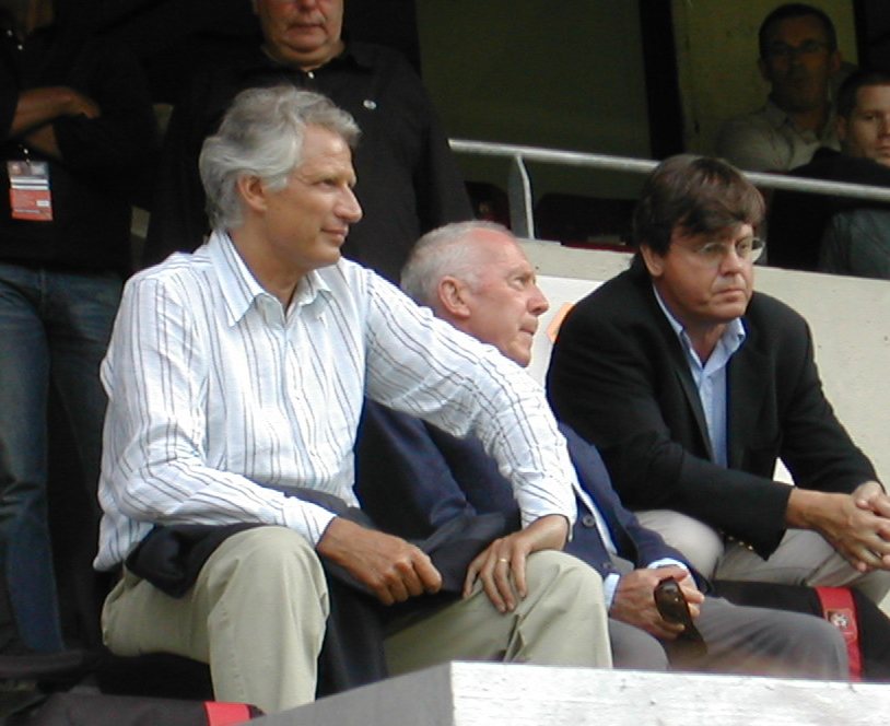 François Pinault avec Dominique de Villepin et Emmanuel Cueff en 2006, avant le changement de nom de PPR en Kering.